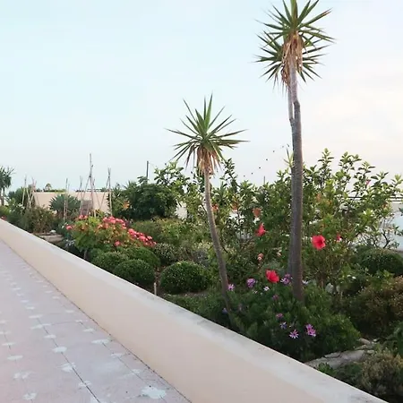 Apartamento Centrico Y En Primera Linea De Playa. Apartment Marbella